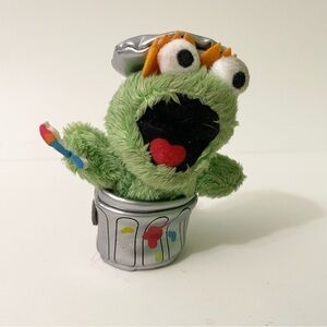 Pop Mart Sesame Street Party Mini Plush Scribbling Oscar